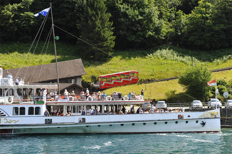 Treib boat station with the Seelisberg funicular